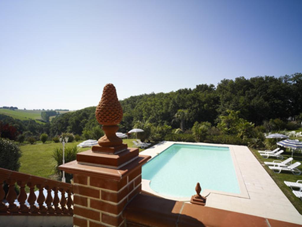 ホテルChalet Domaine De Combe Ramond Veilhes エクステリア 写真